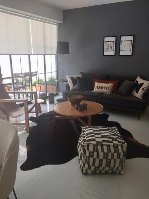 Apartament Center Of Old Town,2+1 Flat With Garden
